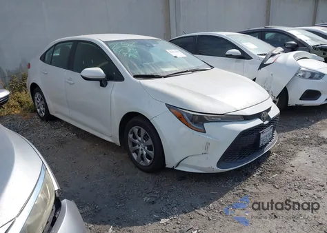2021 Toyota Corolla Le z USA, uszkodzony, nr VIN 5YFEPMAE7MP223294